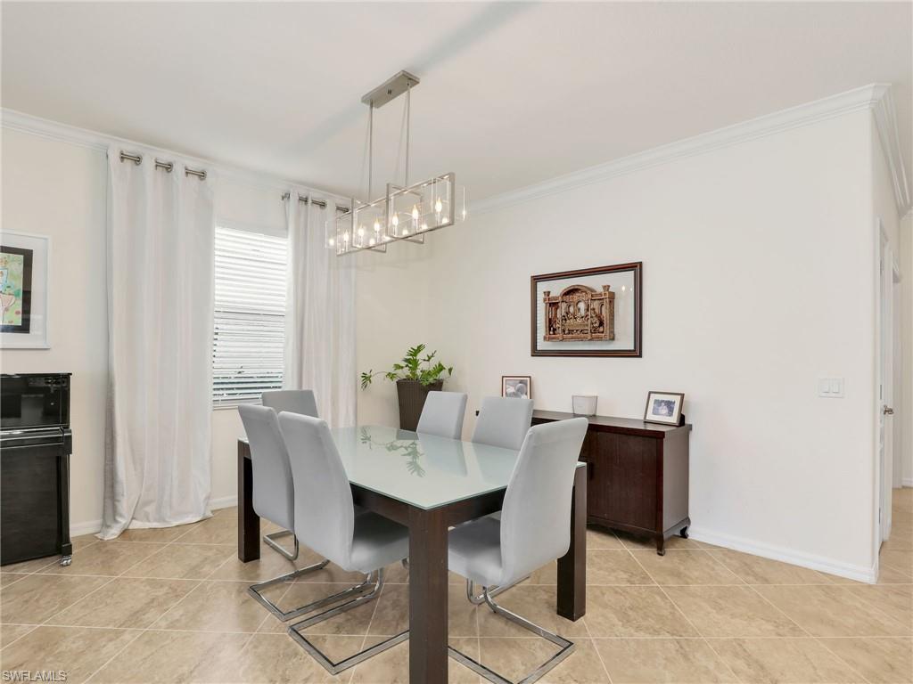 4212 Raffia Palm Cir Property Photo 14