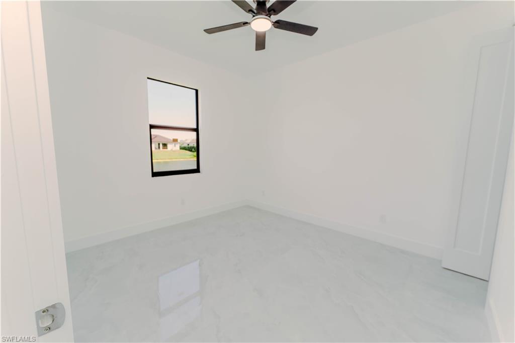 1109 Nw 8th Ter Property Photo 6