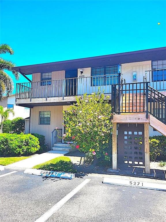 5271 Treetops Dr # W201 Property Photo 4