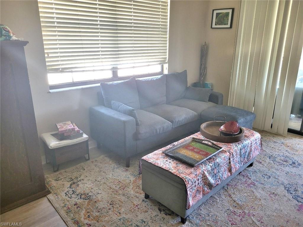 5271 Treetops Dr # W201 Property Photo 7