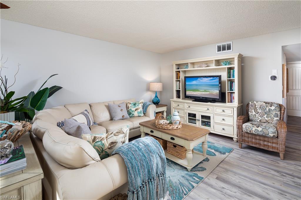3200 Gulf Shore Blvd N # 306 Property Photo 5