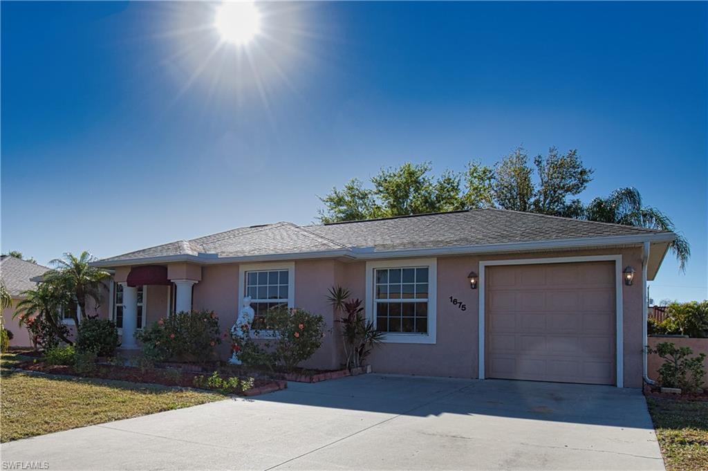 1675 Blue Lake Cir Property Photo