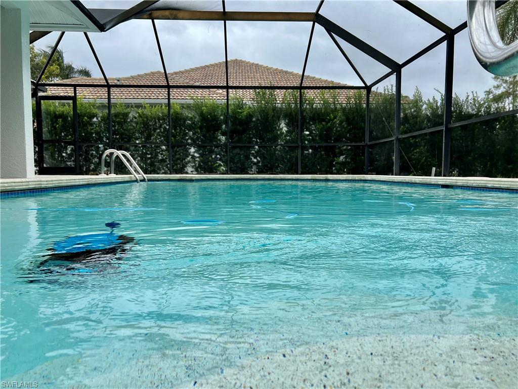 6131 Spanish Oaks Ln Property Photo 2