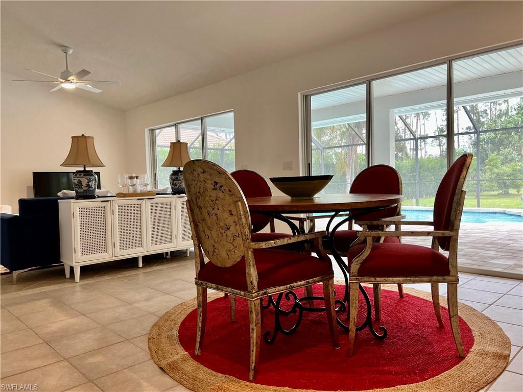 6131 Spanish Oaks Ln Property Photo 3