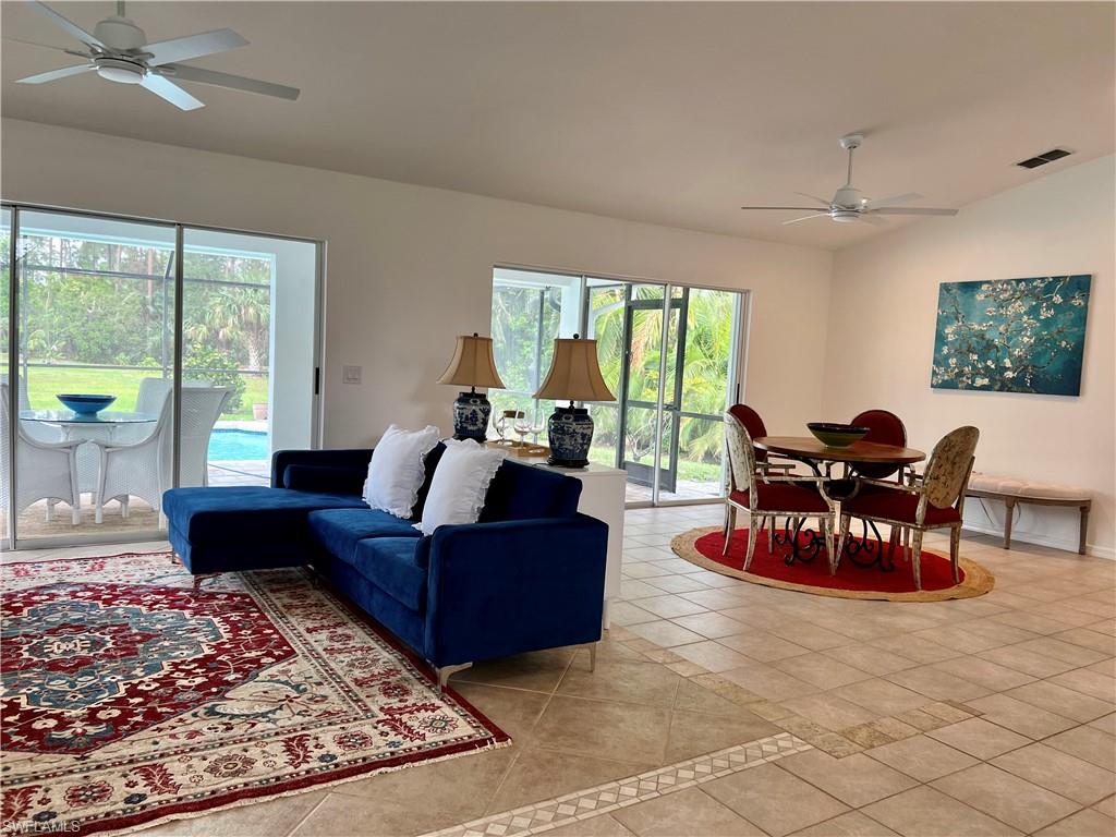 6131 Spanish Oaks Ln Property Photo 5