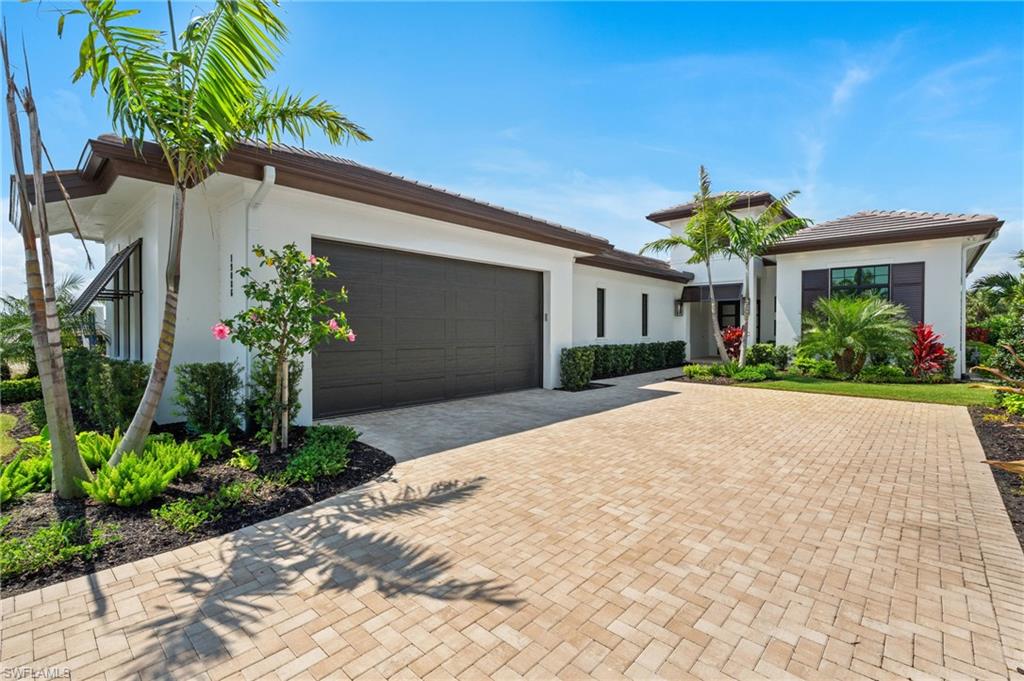 19086 Via Messina Way Property Photo 2