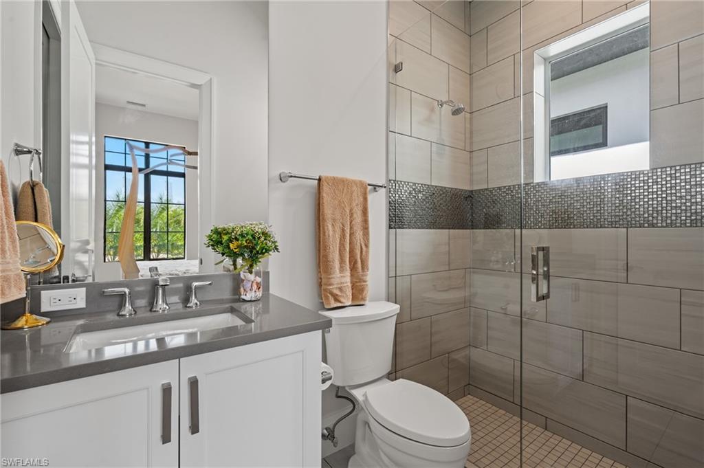 19086 Via Messina Way Property Photo 16