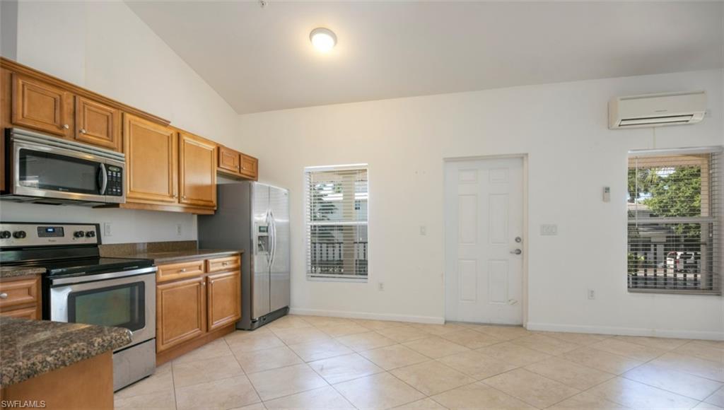 1555 Blue Point Ave # 6 Property Photo 7