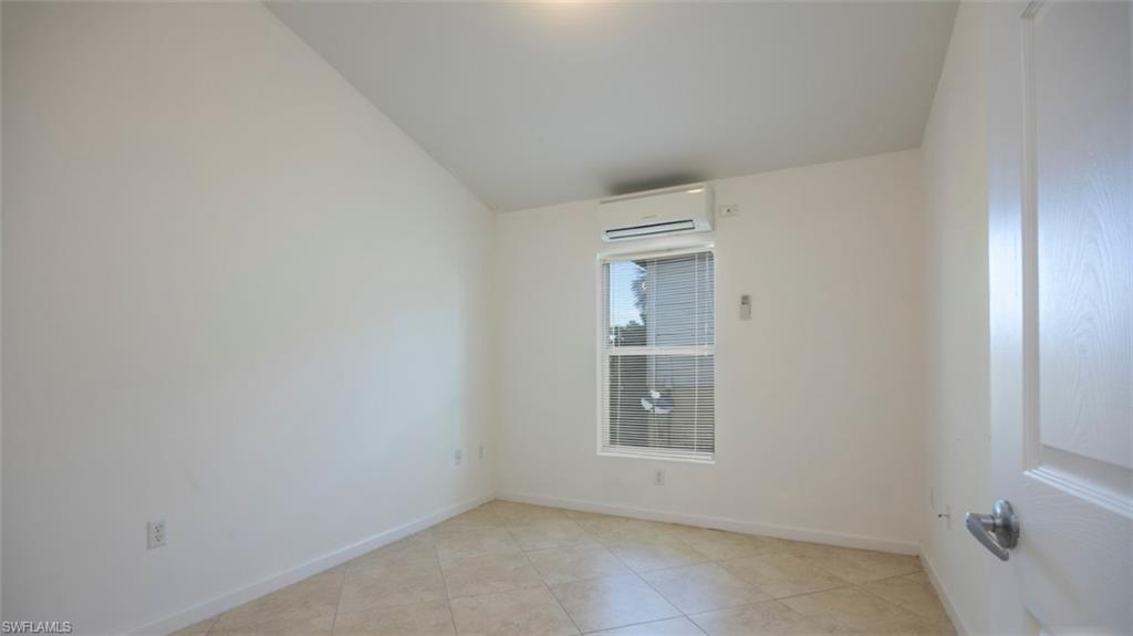 1555 Blue Point Ave # 6 Property Photo 8