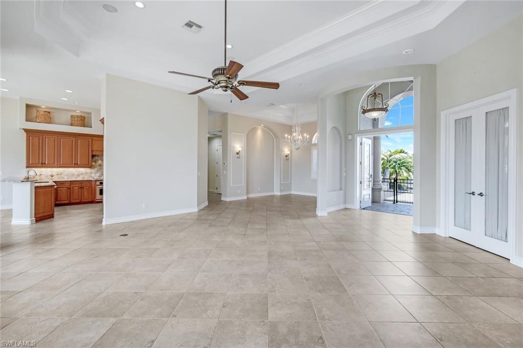 6029 Tarpon Estates Ct Property Photo 4