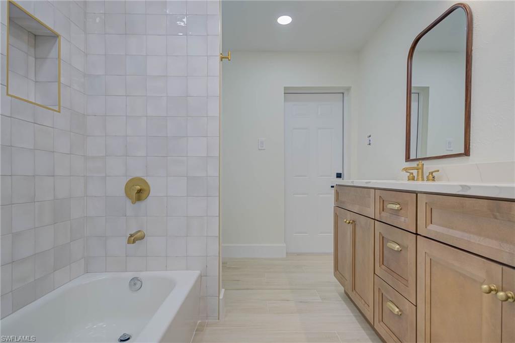 3835 Harold Ave Property Photo 22