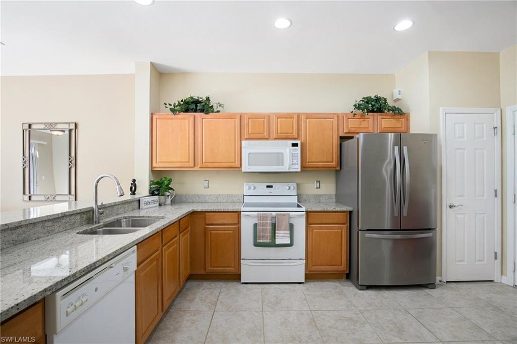 15703 Marcello Cir Property Photo 3