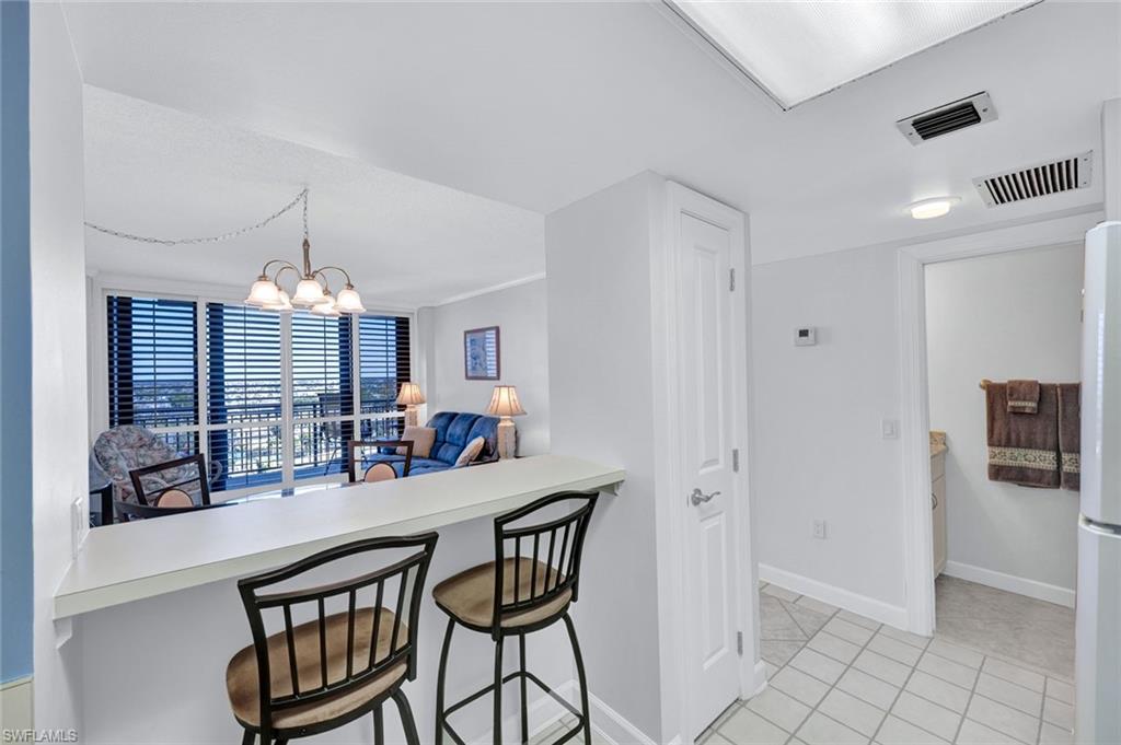 180 Seaview Ct # 1002 Property Photo 9