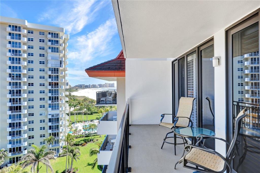180 Seaview Ct # 1002 Property Photo 18