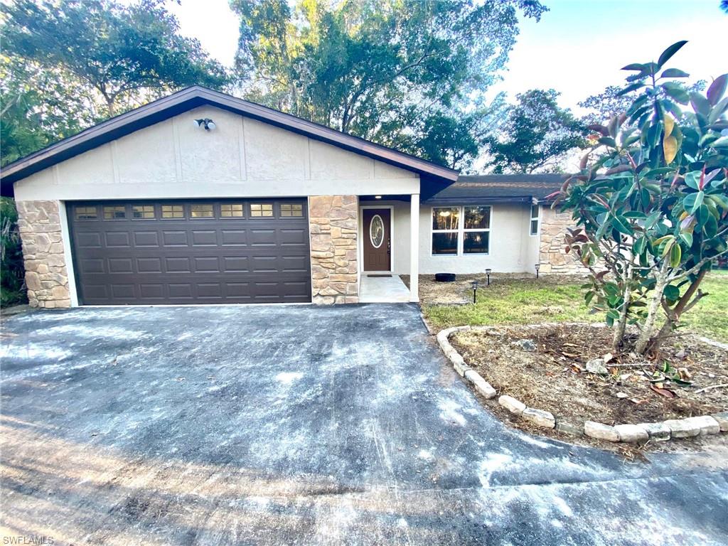 4980 Coral Wood Dr Property Photo