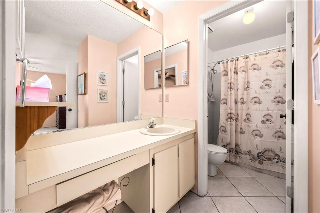8101 S Woods Cir # 1 Property Photo 10