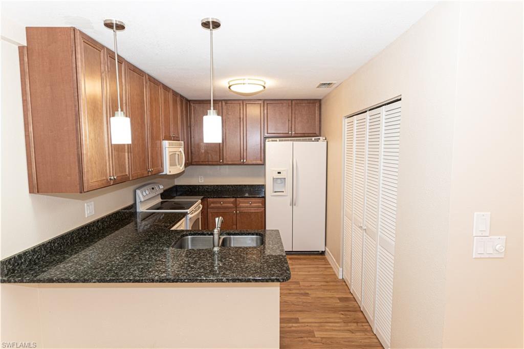 13391 Broadhurst Loop Property Photo 4