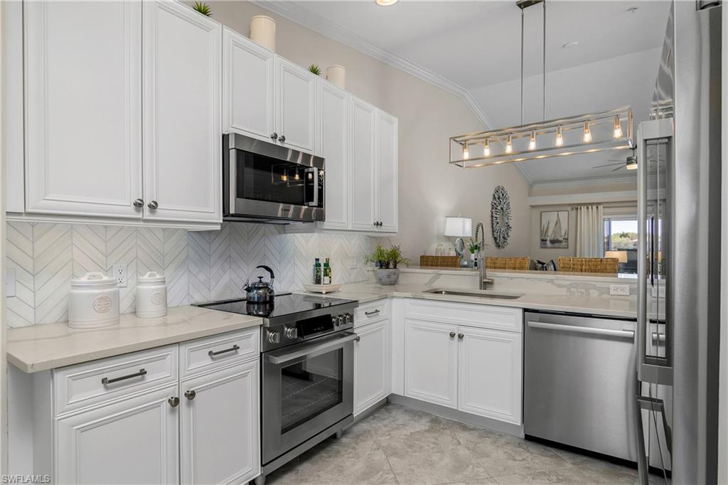 Florida Real Estate Listings Main Image