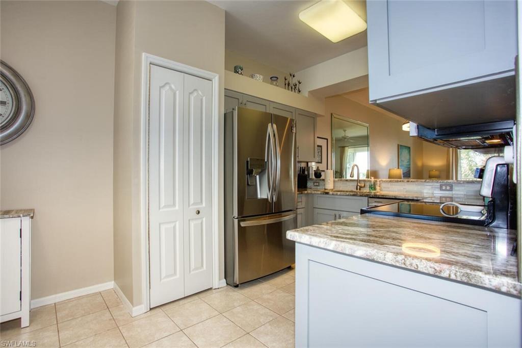 8086 Queen Palm Ln # 324 Property Photo 3