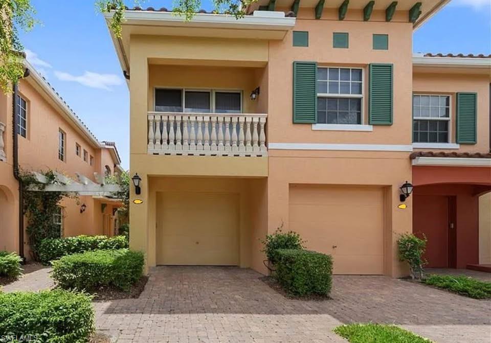 8601 Piazza Del Lago Cir # 204 Property Photo 1