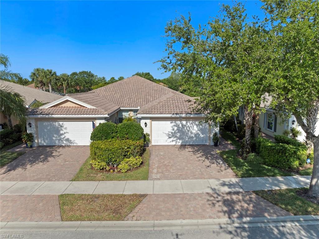 28970 Vermillion Ln Property Photo 11