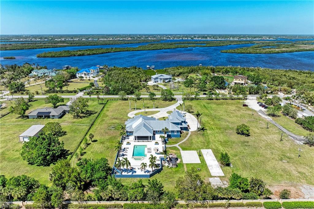 5755 Riverside Dr Property Photo