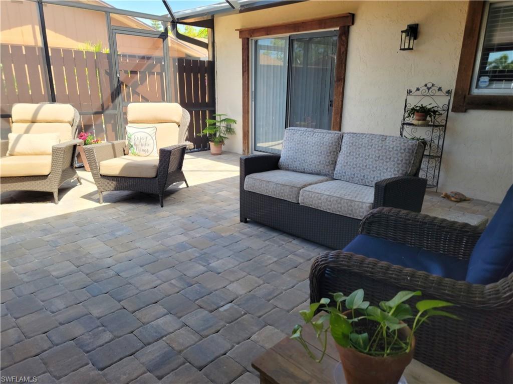 5670 Foxlake Dr Property Photo 37