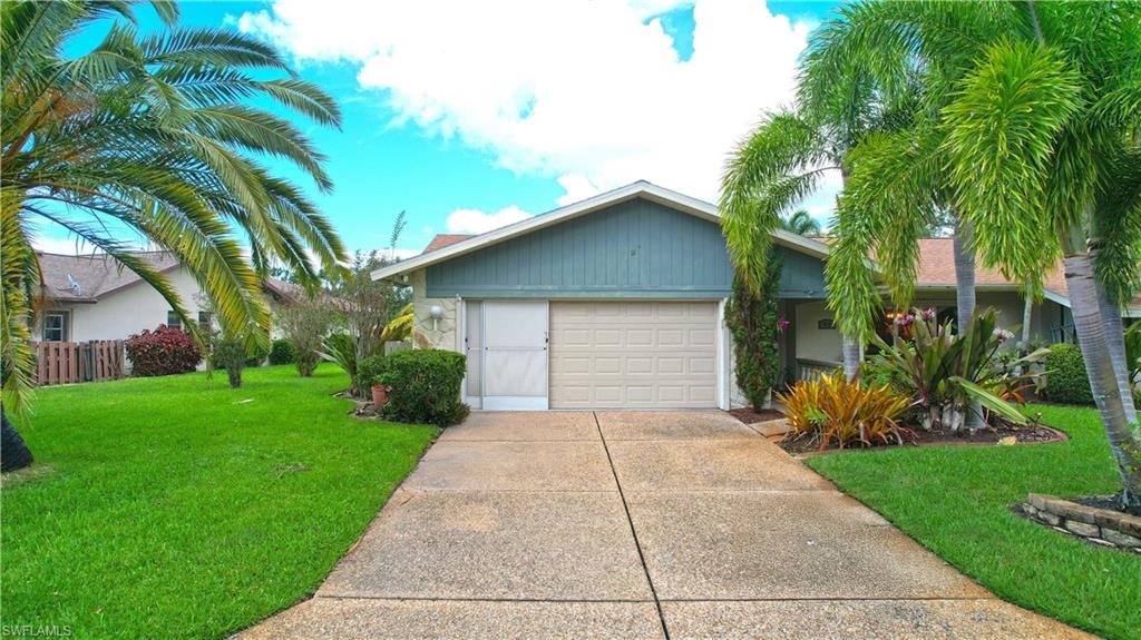 915 S Doral Ln Property Photo