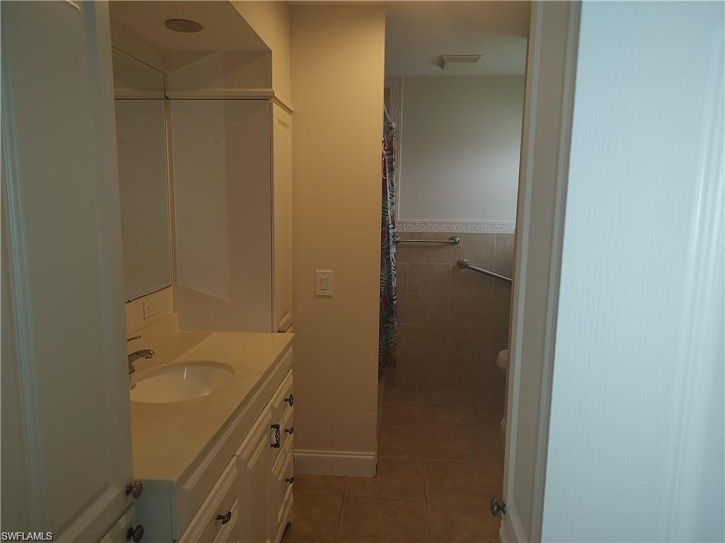 1038 Se 30th St Property Photo 12