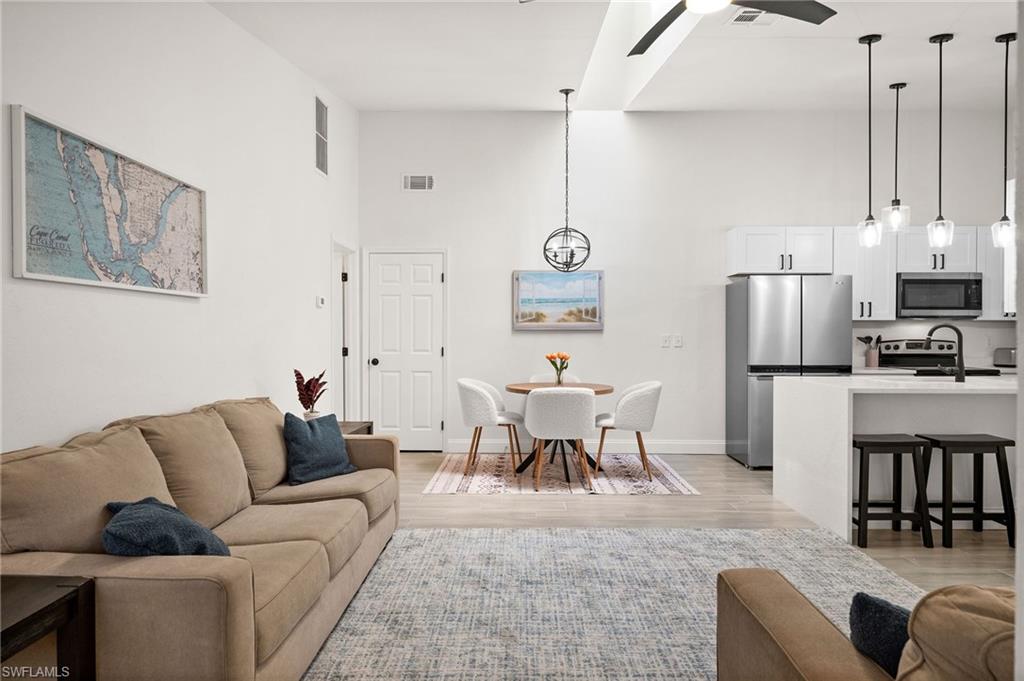5110 Sw Courtyards Way # 22 Property Photo