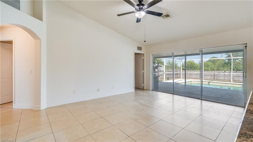 1403 Xelda Ave S Property Photo 9