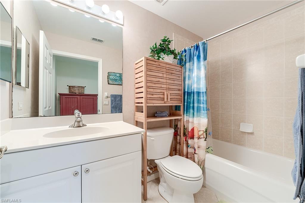 9201 Palmetto Ridge Dr # 101 Property Photo 17