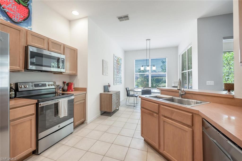 6703 Old Banyan Way Property Photo 10