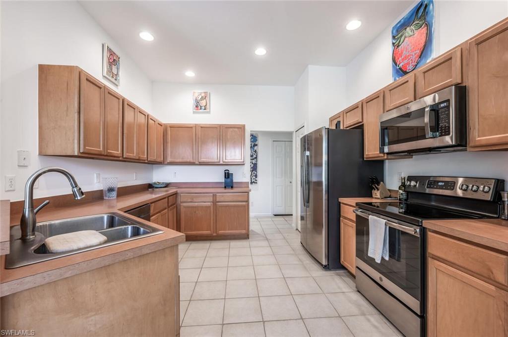 6703 Old Banyan Way Property Photo 11