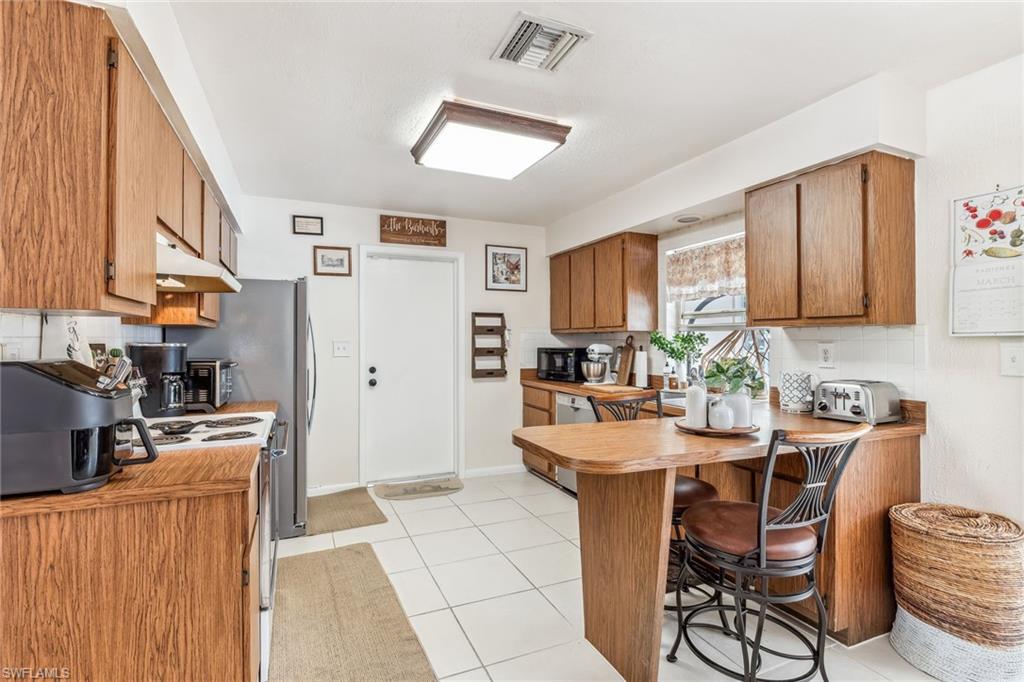 8088 Cypress Dr S Property Photo 10
