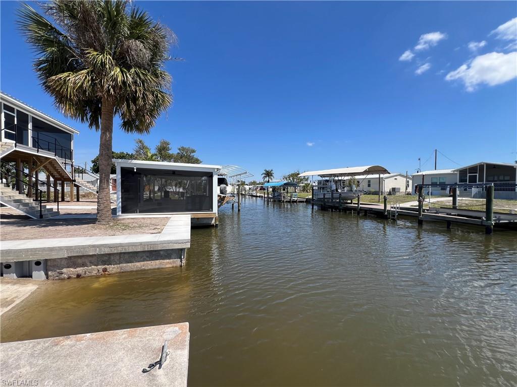 5157 Flamingo Dr Property Photo 3