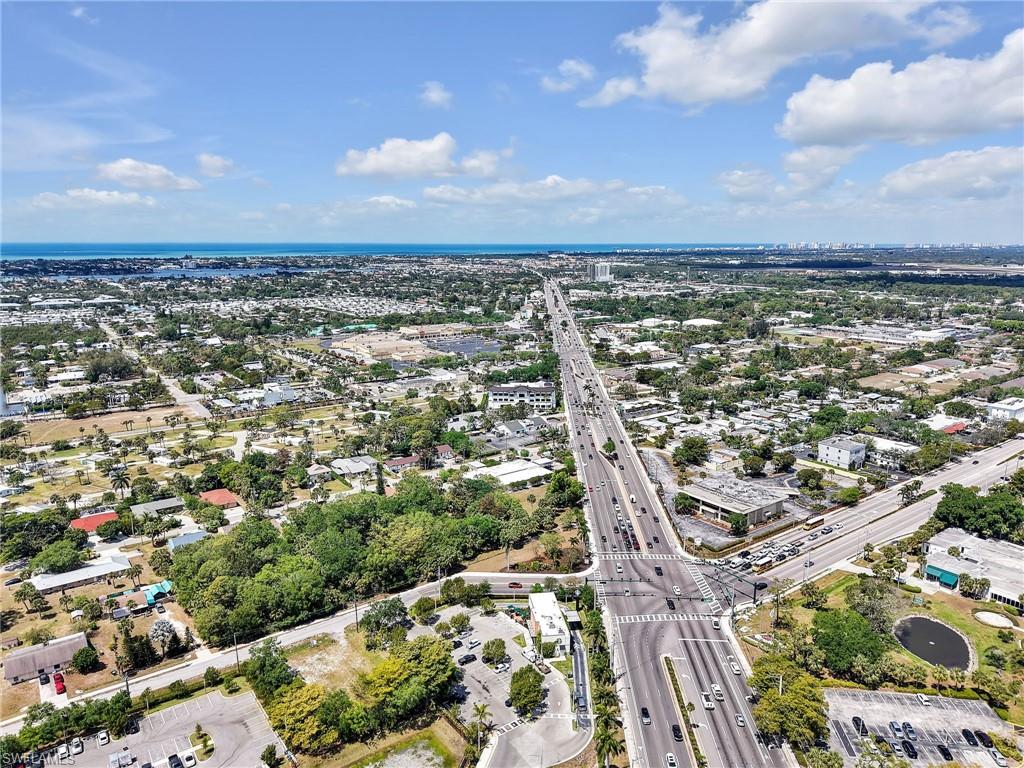3184 Tamiami Trl E Property Photo 7