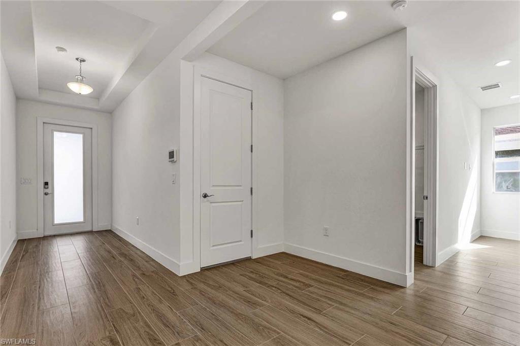 11390 Pointed Leaf Pl Property Photo 8