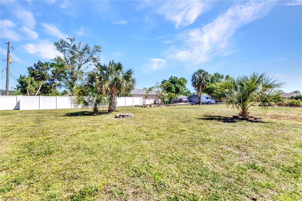 23148 Corvin Ave Property Photo 40