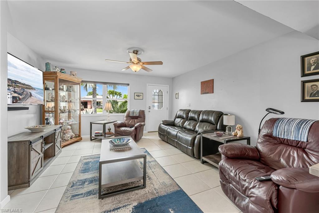 34 4th St Property Photo 4