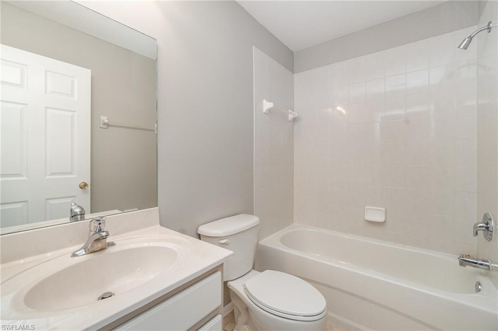 8107 Pacific Beach Dr Property Photo 18