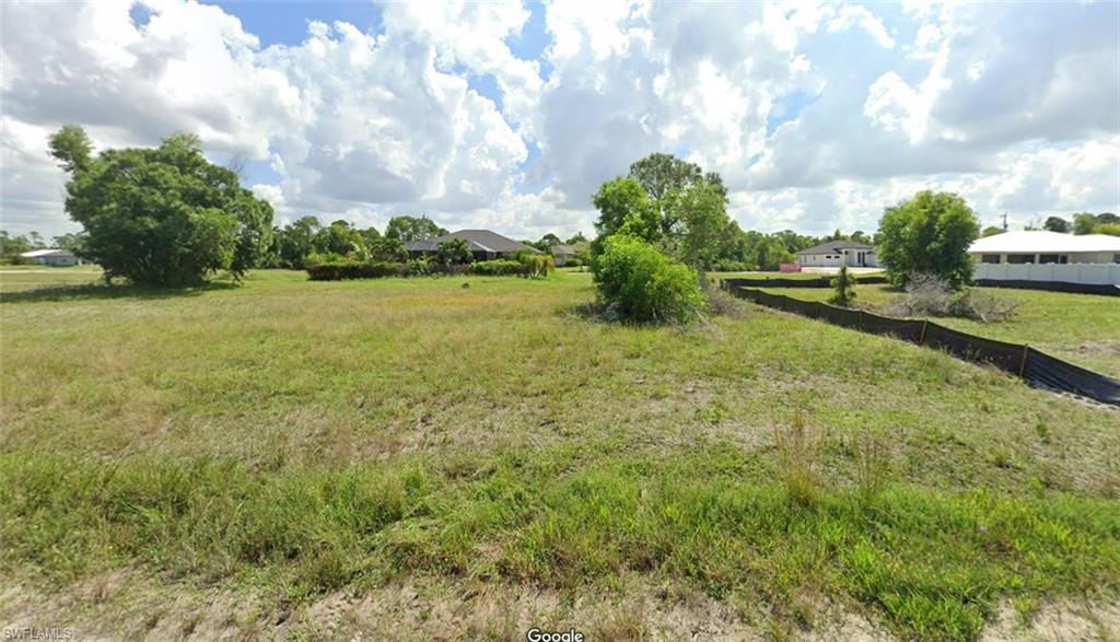 4725 Nw 38th Pl Property Photo 2
