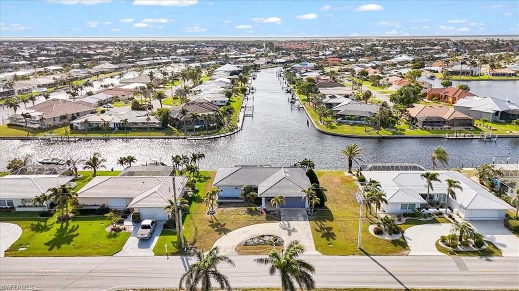 33950 Real Estate Listings Main Image