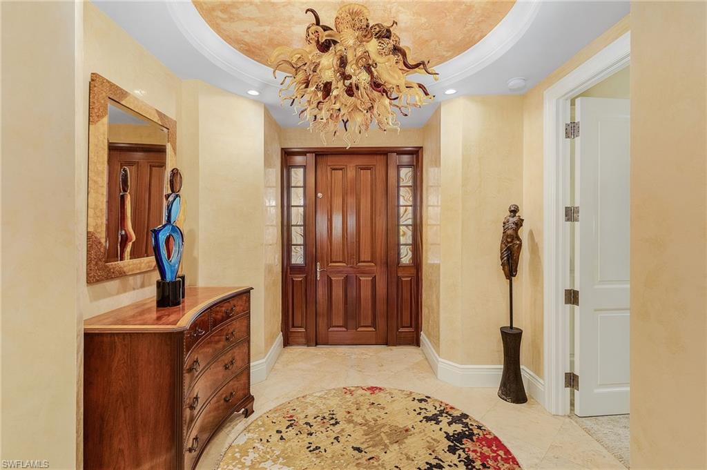 1400 Gulf Shore Blvd N # 305 Property Photo 11