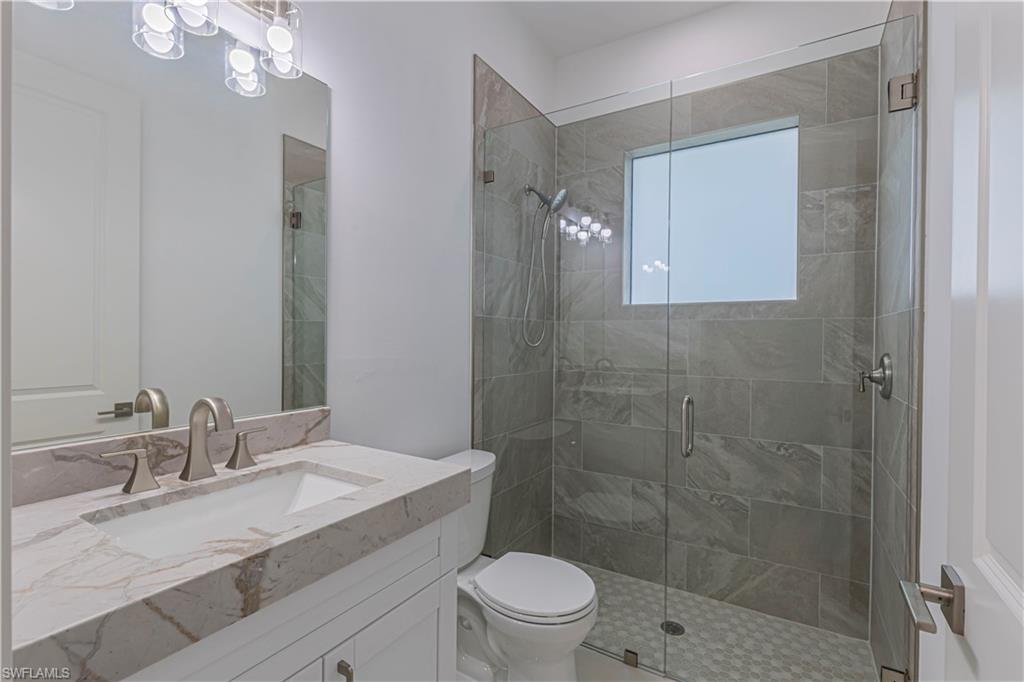 3074 Pine Tree Dr Property Photo 12