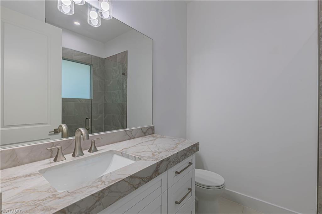 3074 Pine Tree Dr Property Photo 13