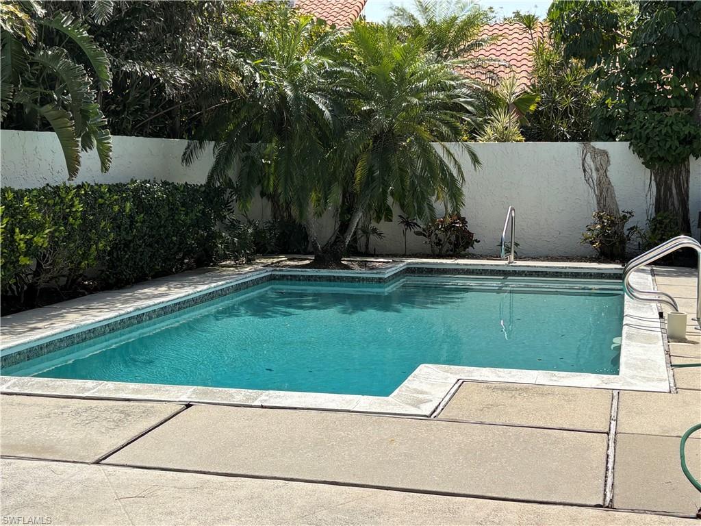 537 Tierra Mar Ln W # 40 Property Photo 6