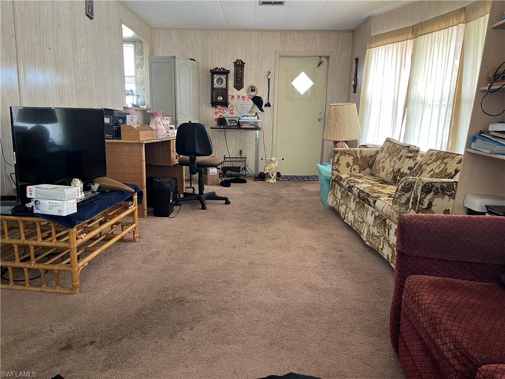 16005 Citron Way Property Photo 5