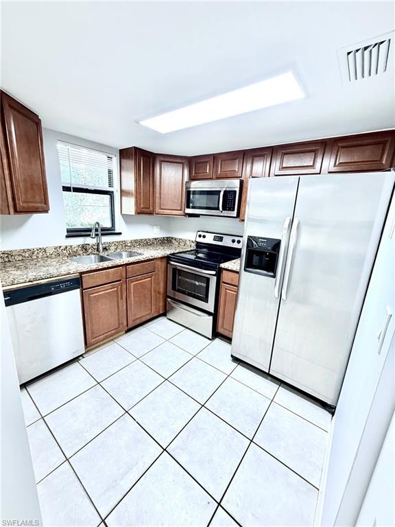 1420 Green Valley Cir # 802 Property Photo