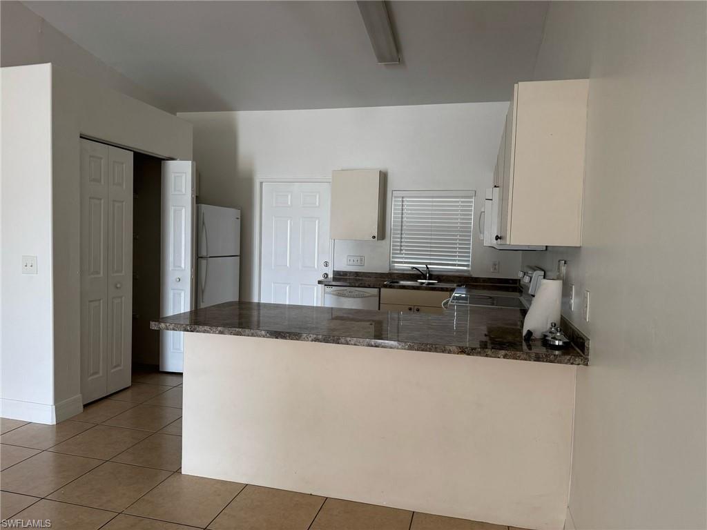 3826 Sw 8th Pl Property Photo 5